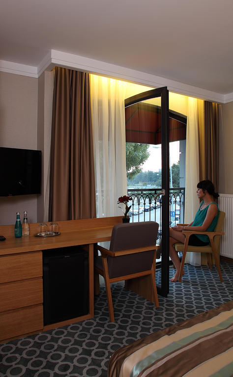 Tuzla Town Hotel Estambul Exterior foto
